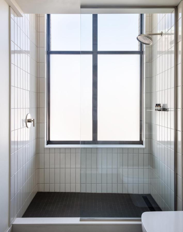 Roost Detroit Aparthotel ภายนอก รูปภาพ